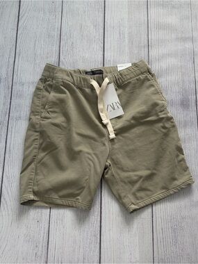 ZARA Mens Green/Khaki Drawstring Shorts Size Medium